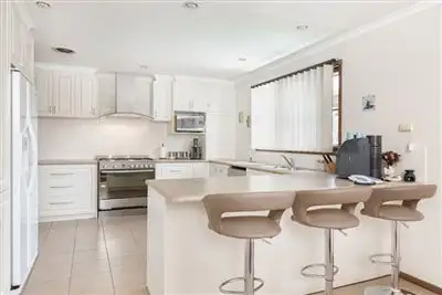 Fifth view of Homely house listing, 18 Greystoke Court, Berwick VIC 3806