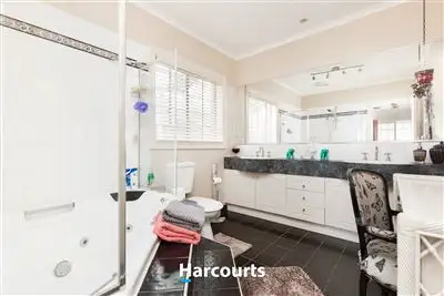 Seventh view of Homely house listing, 1 Imperia Close, Narre Warren South VIC 3805