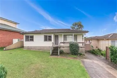 10 Carabeen Street, Barrack Heights NSW 2528