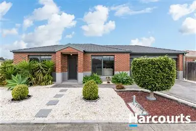 20 Amity Way, Cranbourne West VIC 3977