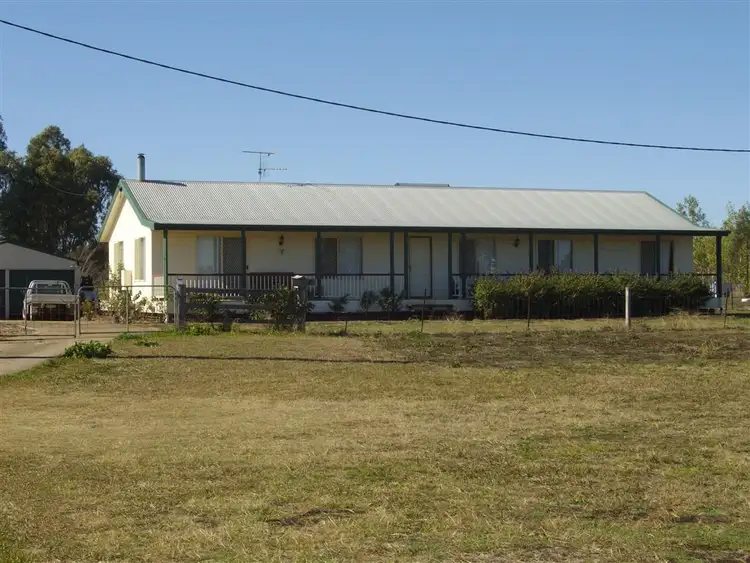 21 Alfred Street, Cambooya QLD 4358
