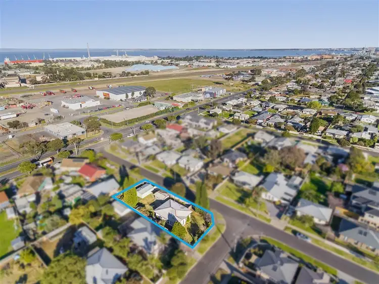 2 Zinnia Street, Norlane VIC 3214