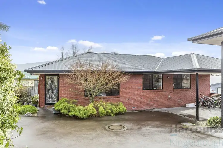 2/297 Redwood Road, Kingston TAS 7050
