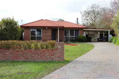 4 Briggs Court, Alexandra VIC 3714