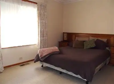 Fifth view of Homely house listing, 11 Milford Grove, Wangaratta VIC 3677