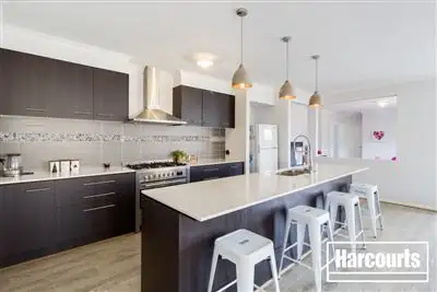 Fifth view of Homely house listing, 19 Freshfields Drive, Cranbourne North VIC 3977