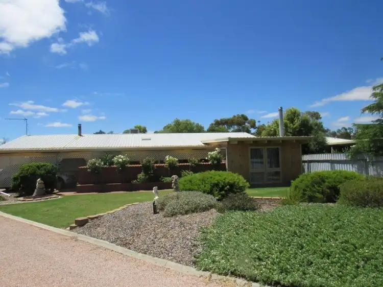 33 Queen Street, Peterborough SA 5422