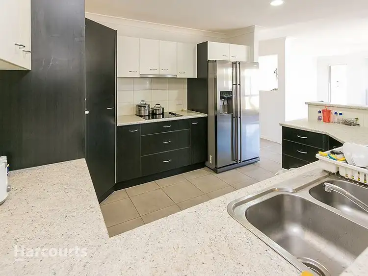 Fifth view of Homely house listing, 10 Wave Court, Toogoom QLD 4655