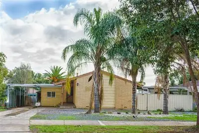 16 Inwood Road, Elizabeth East SA 5112