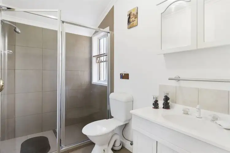 Fourth view of Homely house listing, 21 Kimberley Road, Werribee VIC 3030