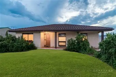 5 Bollen Street, North Haven SA 5018