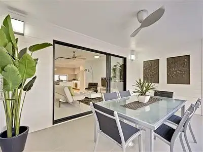 Fourth view of Homely townhouse listing, 5/88 York Street, Coorparoo QLD 4151
