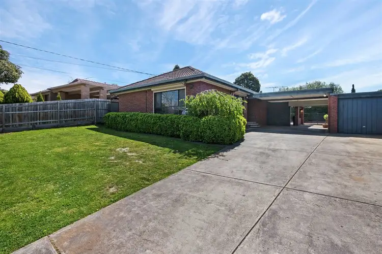 Second view of Homely house listing, 17 Minchinbury Drive, Vermont South VIC 3133