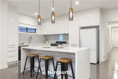 1/3 Portrush Grove, Mornington VIC 3931