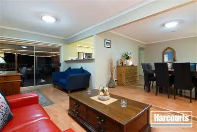 Fifth view of Homely house listing, 17 Meredith Close, Narre Warren South VIC 3805