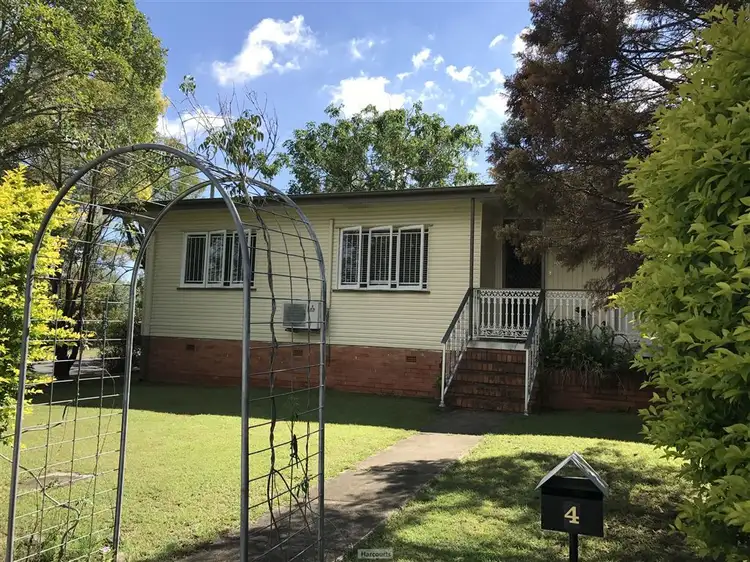 4 Albert Street, Beaudesert QLD 4285