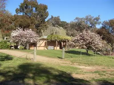 381 Harden Road, Jugiong NSW 2726