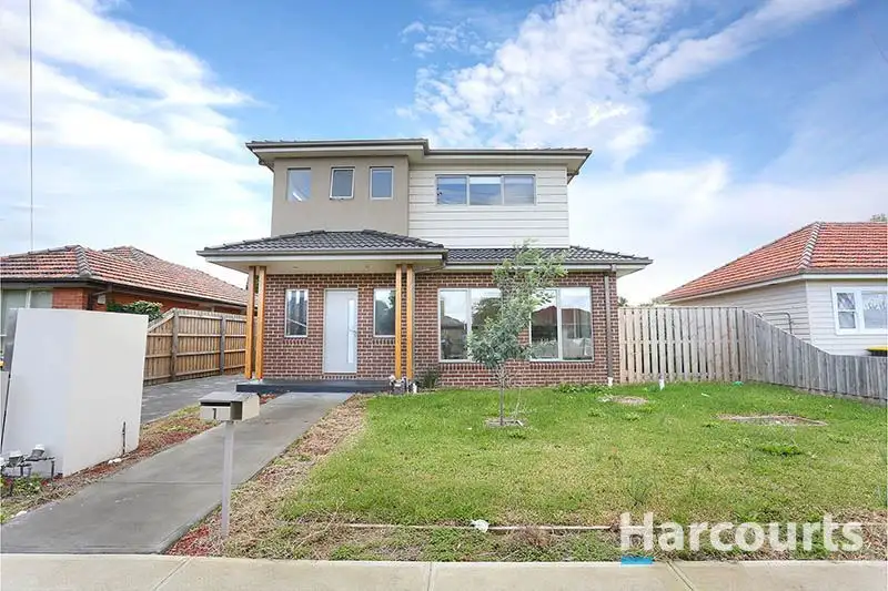 Main view of Homely townhouse listing, 1/4 William Street, Lalor VIC 3075