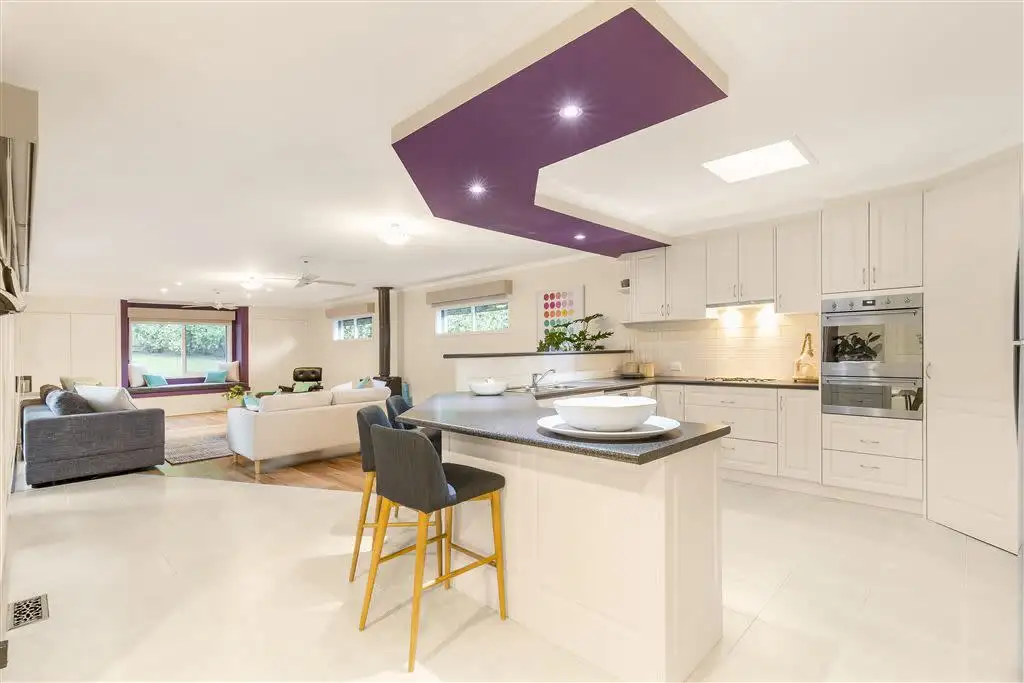 Main view of Homely house listing, 6 Tudor Court, Wantirna VIC 3152