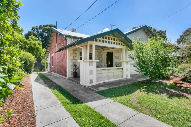 19 North Parade, Kingswood SA 5062