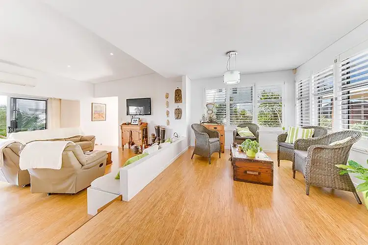 Fifth view of Homely house listing, 2 Hideaway Road, Zilzie QLD 4710