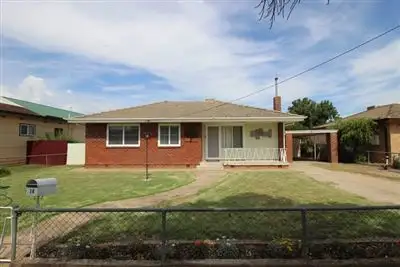 14 Centenary Avenue, Cootamundra NSW 2590