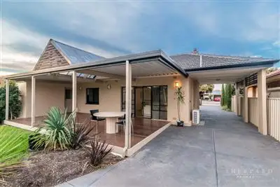 20 Fourth Avenue, Semaphore Park SA 5019