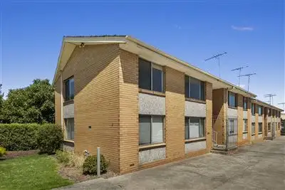 10/11 Kemp Street, Thornbury VIC 3071