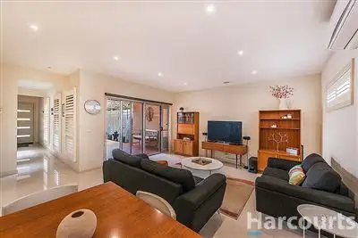 Fifth view of Homely unit listing, 2B Park Street, Seaford VIC 3198