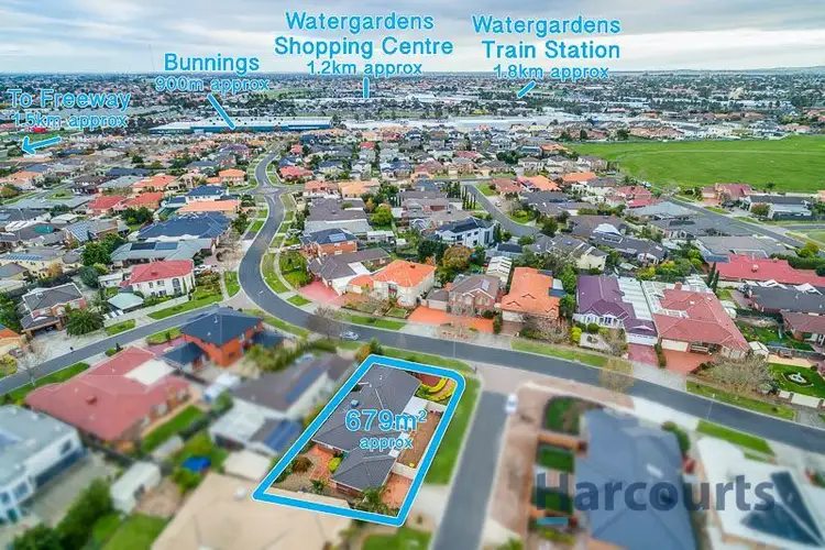 Second view of Homely house listing, 28 Murchison Avenue, Taylors Lakes VIC 3038