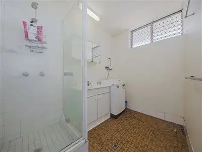 Seventh view of Homely unit listing, 15/125 Clarence Road, Indooroopilly QLD 4068