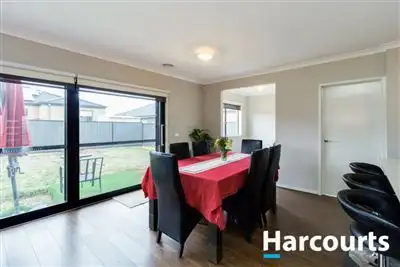 Fifth view of Homely house listing, 4 Blackforest Way, Clyde North VIC 3978