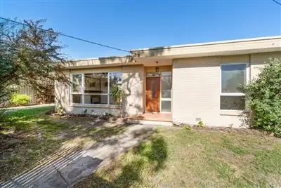 Main view of Homely house listing, 2 Connal Drive, Frankston VIC 3199