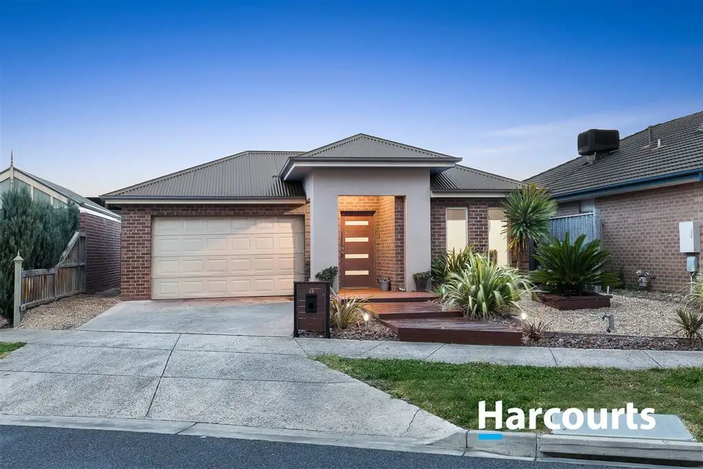 Main view of Homely house listing, 25 Bedervale Loop, Doreen VIC 3754