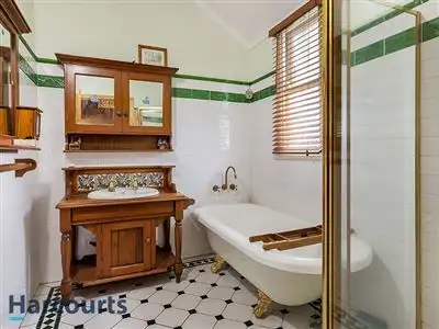 2 Vores Road, Whiteside QLD 4503