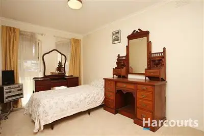 Sixth view of Homely house listing, 8 Laturns Court, Vermont South VIC 3133