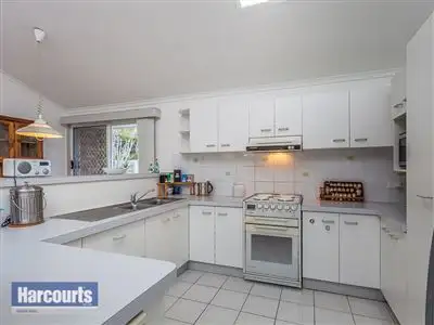 Sixth view of Homely house listing, 4 Mattes Place, Meadowbrook QLD 4131