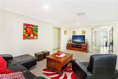 Third view of Homely house listing, 3 Garnet Court, Southside QLD 4570