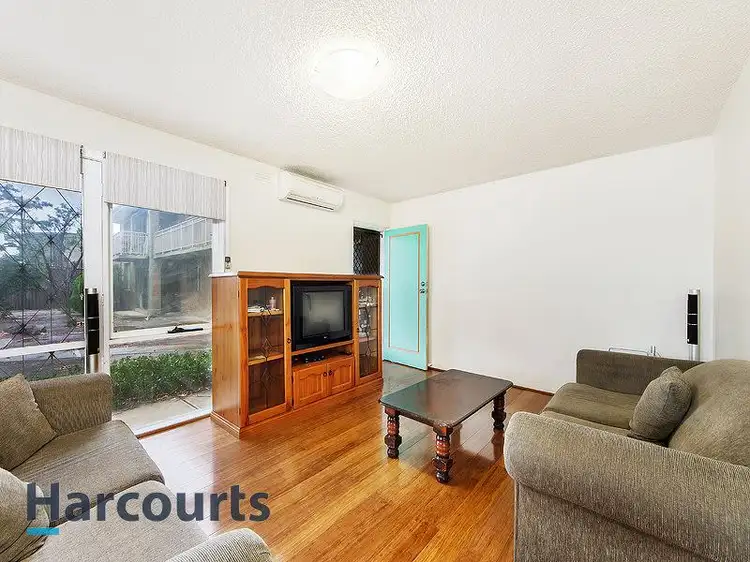 Second view of Homely flat listing, 1/128 East Esplanade, St Albans VIC 3021