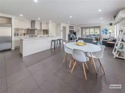 Third view of Homely house listing, 5 Samuel Drive, Drouin VIC 3818