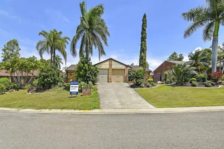 2/9 Cassandra Crescent, Labrador QLD 4215