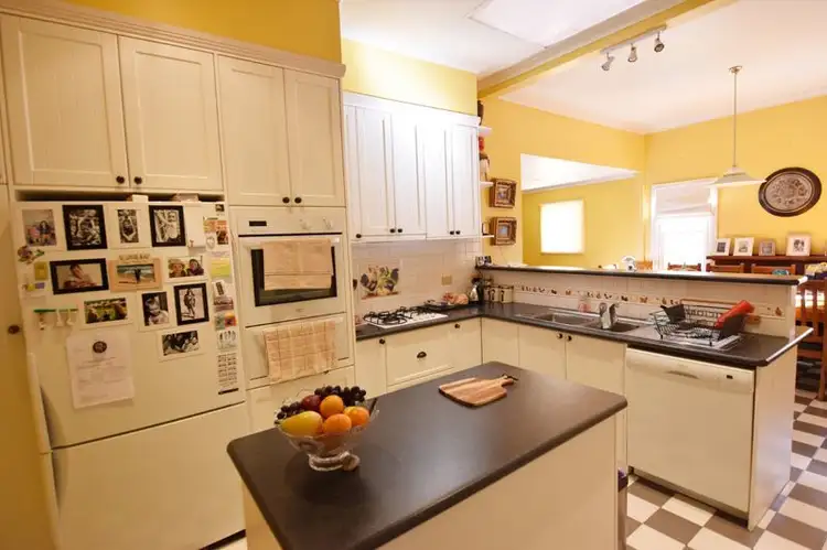 Second view of Homely house listing, 31 Park Lane, Wangaratta VIC 3677
