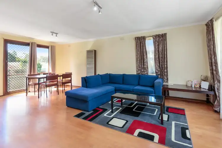 Third view of Homely house listing, 6 Coral Gum Court, Narre Warren VIC 3805