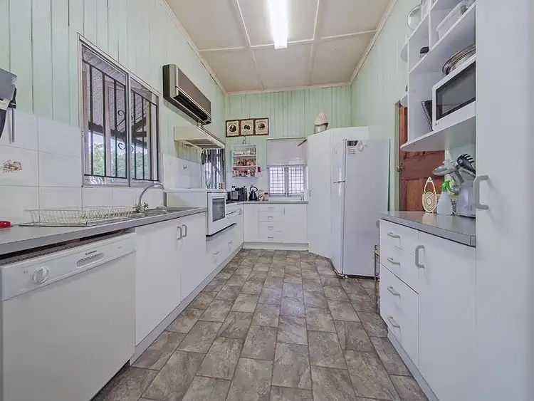 Sixth view of Homely house listing, 526 Old Cleveland Road, Camp Hill QLD 4152