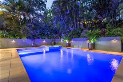 120 Mango Avenue, Eimeo QLD 4740