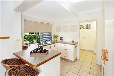 Fourth view of Homely townhouse listing, 4/44 Grosvenor Street, Pimlico QLD