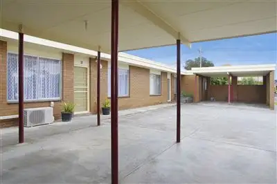 2/31 Libau Avenue, Bell Park VIC 3215
