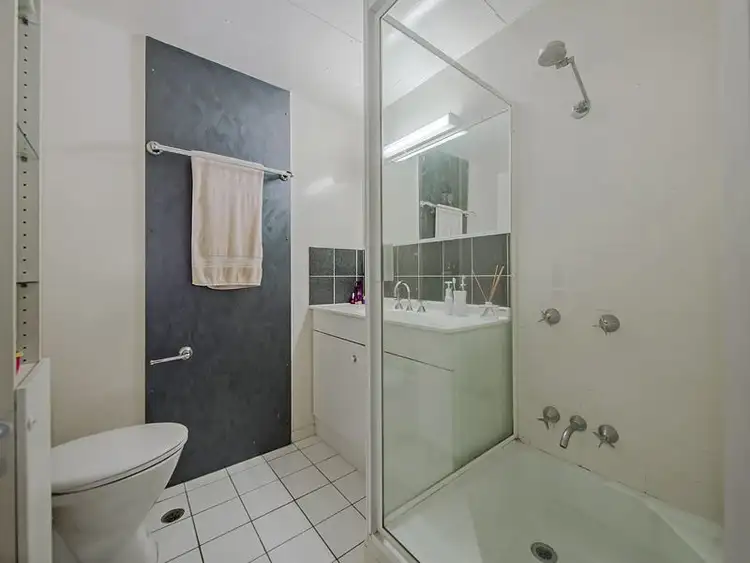 Seventh view of Homely apartment listing, 7/223 Cavendish Road, Coorparoo QLD 4151