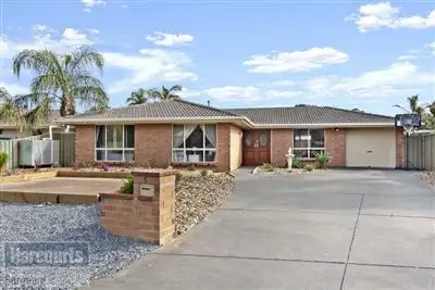 5 Whitehall Court, Paralowie SA 5108