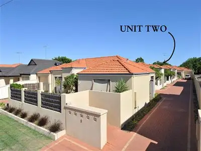 2/9 Hackett Street, Mandurah WA